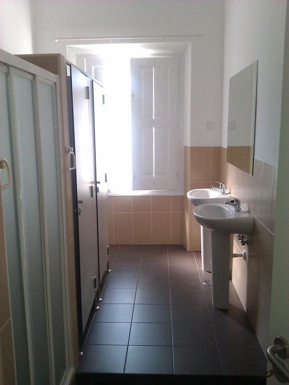 White Sun Hostel Λάγος Δωμάτιο φωτογραφία